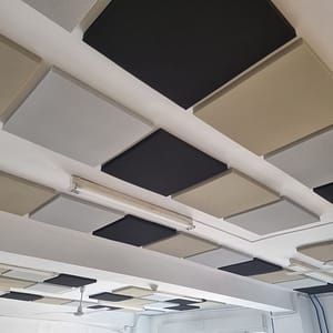 paneles para quitar la reverberación